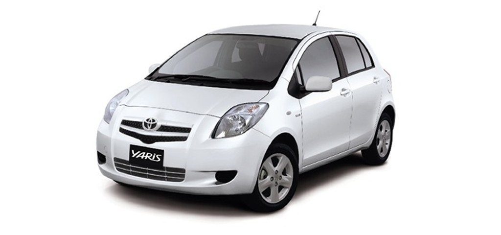 Toyota yaris hatchback_