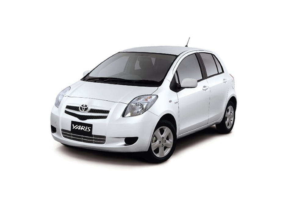 Toyota yaris hatchback_